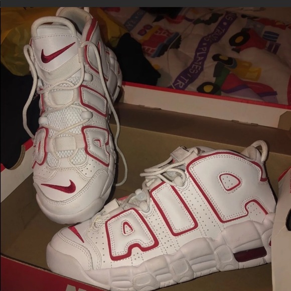 nike air uptempo boys